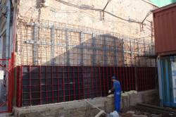 Усиление кирпичной стены армированной обоймой