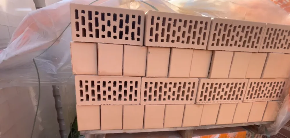  «Маркинский кирпичный завод» активно инвестирует в модернизацию оборудования